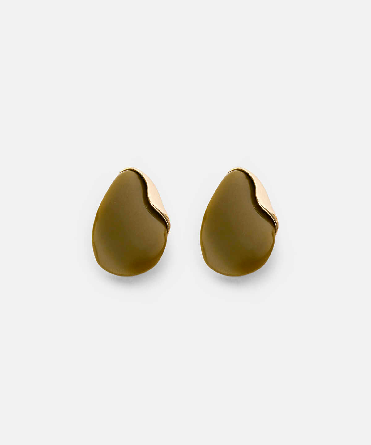 Zoomed Contrasting-Piece Earrings