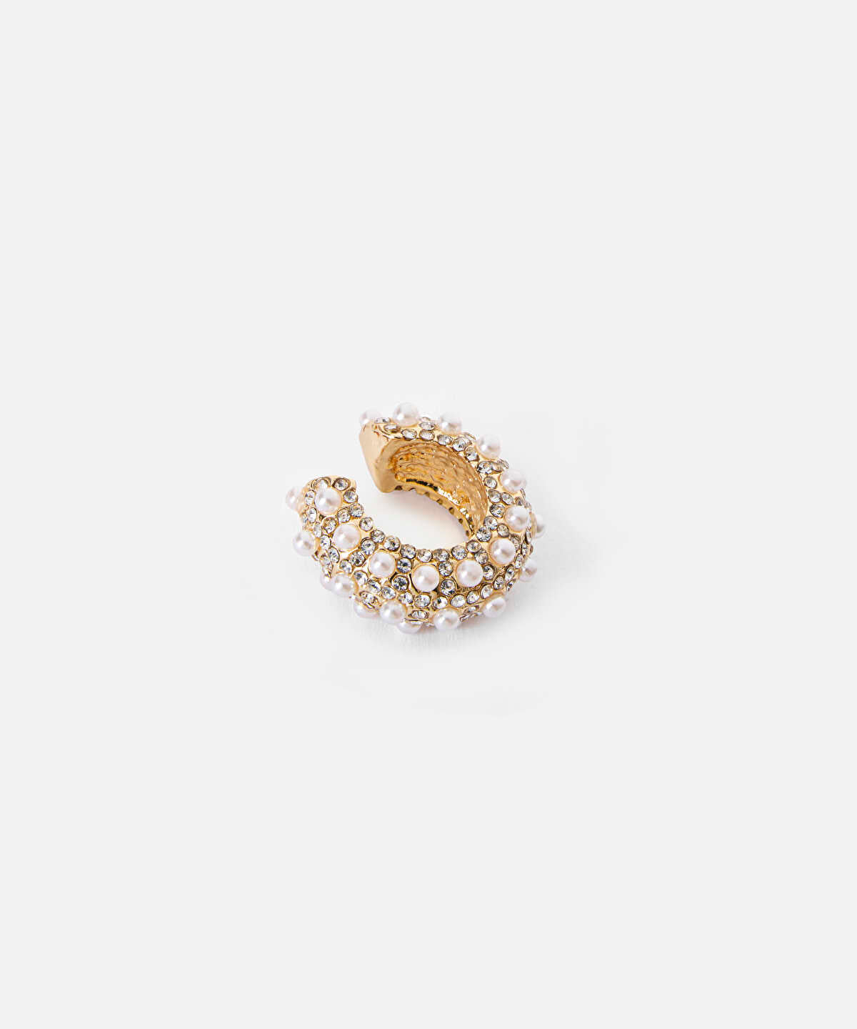 Zoomed Ear Cuff with Faux Pearls