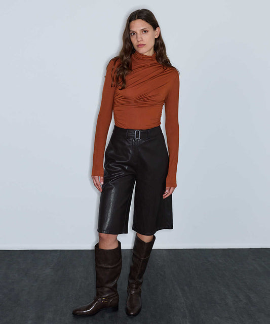 Asymmetric Gathered T-Shirt