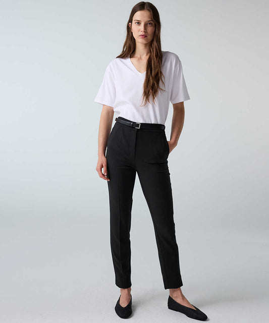 Basic V-Neck T-Shirt