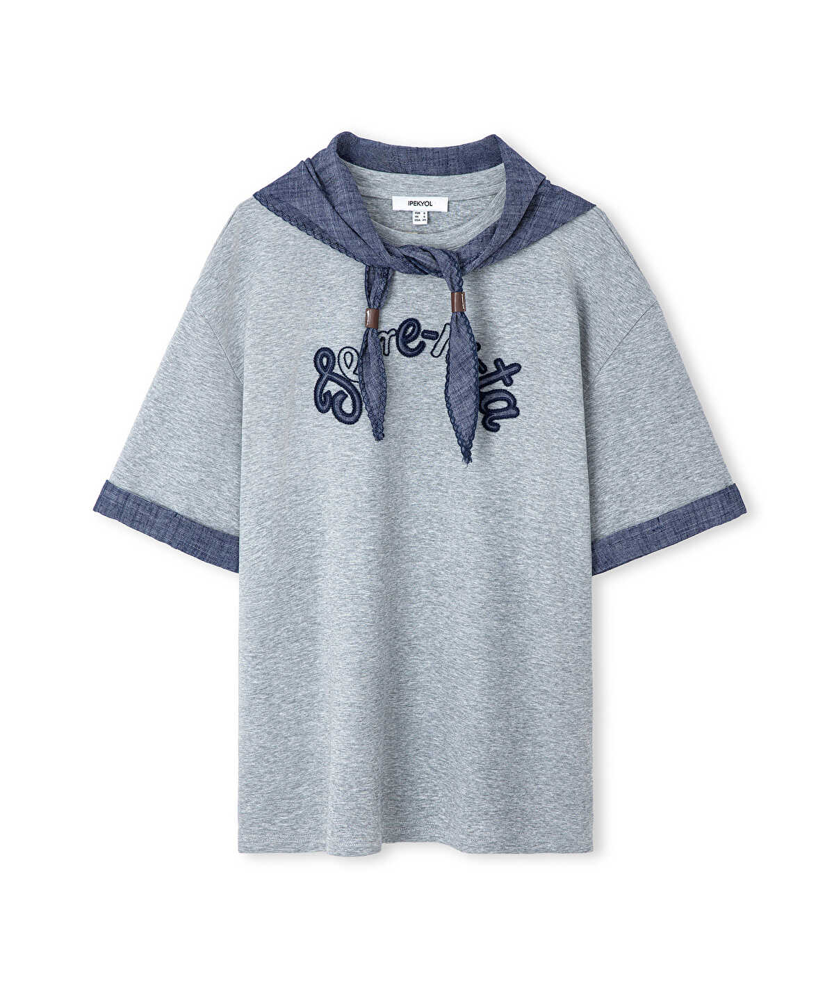 Zoomed Slogan-Embroidered T-Shirt with Scarf