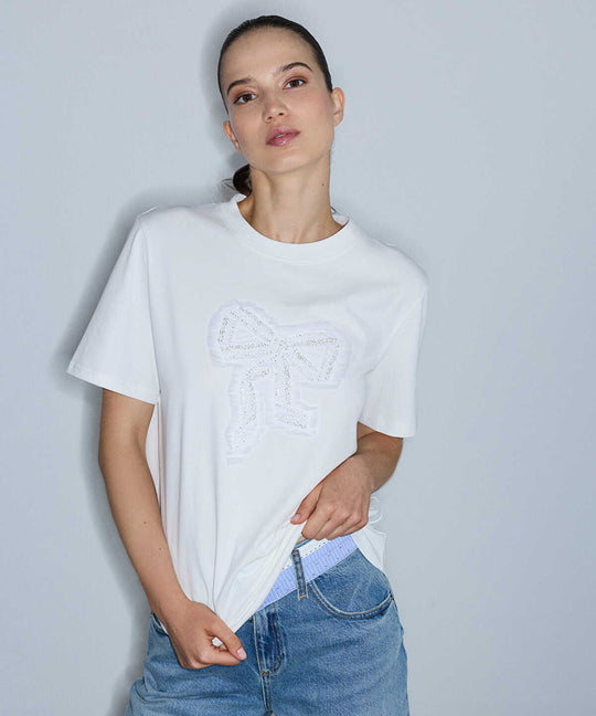 Bow Applique T-Shirt 