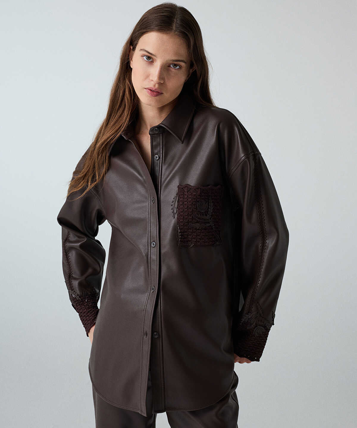 OVERSHIRT