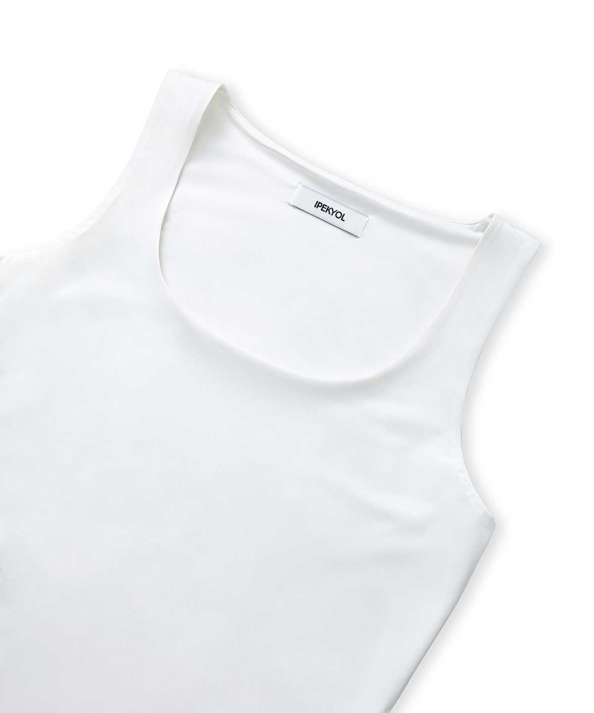 Zoomed Basic Tank Top