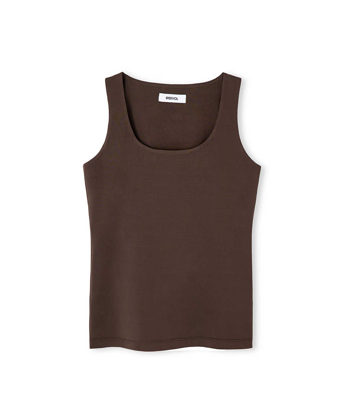 Zoomed Basic Tank Top