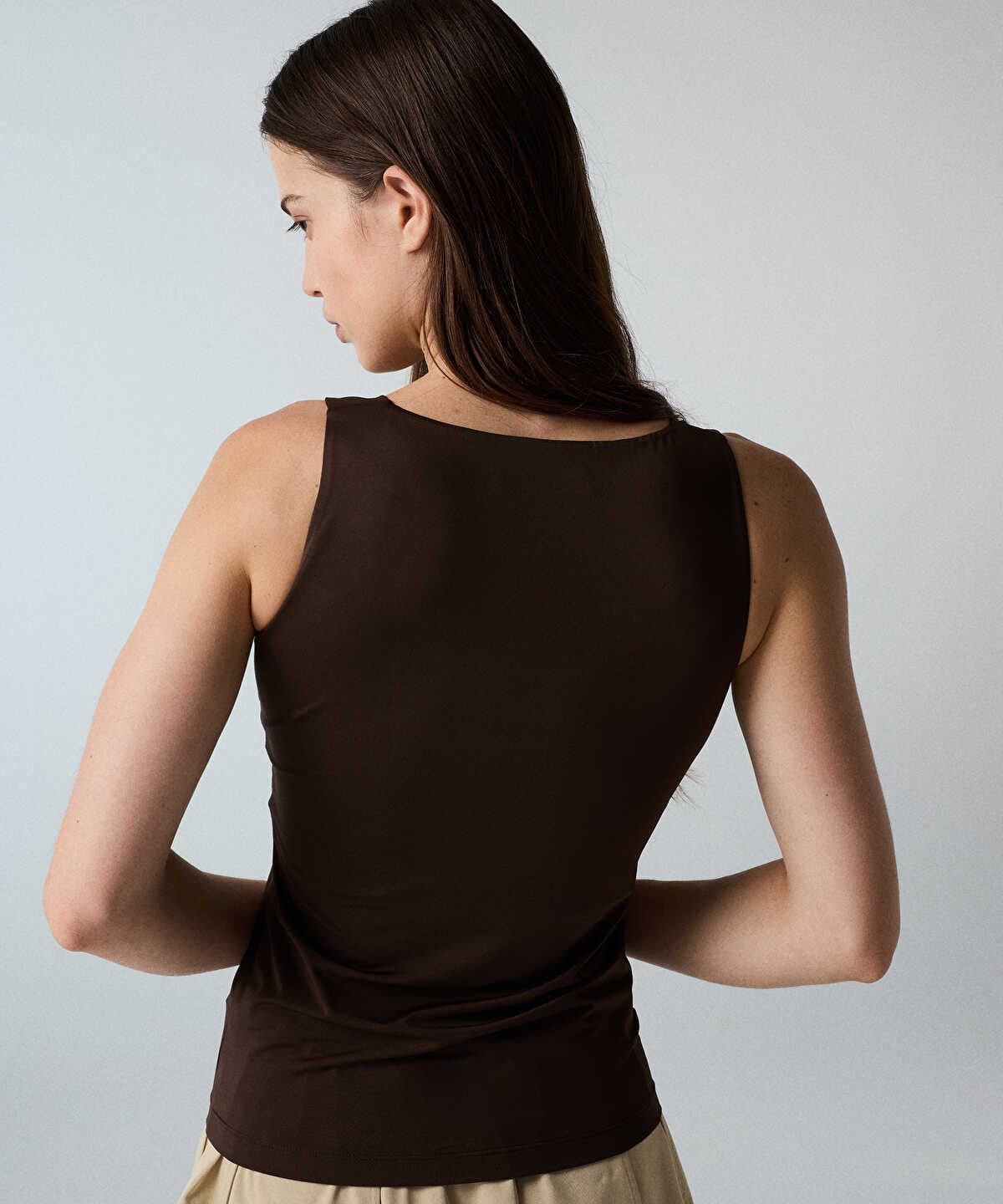 Zoomed Basic Tank Top