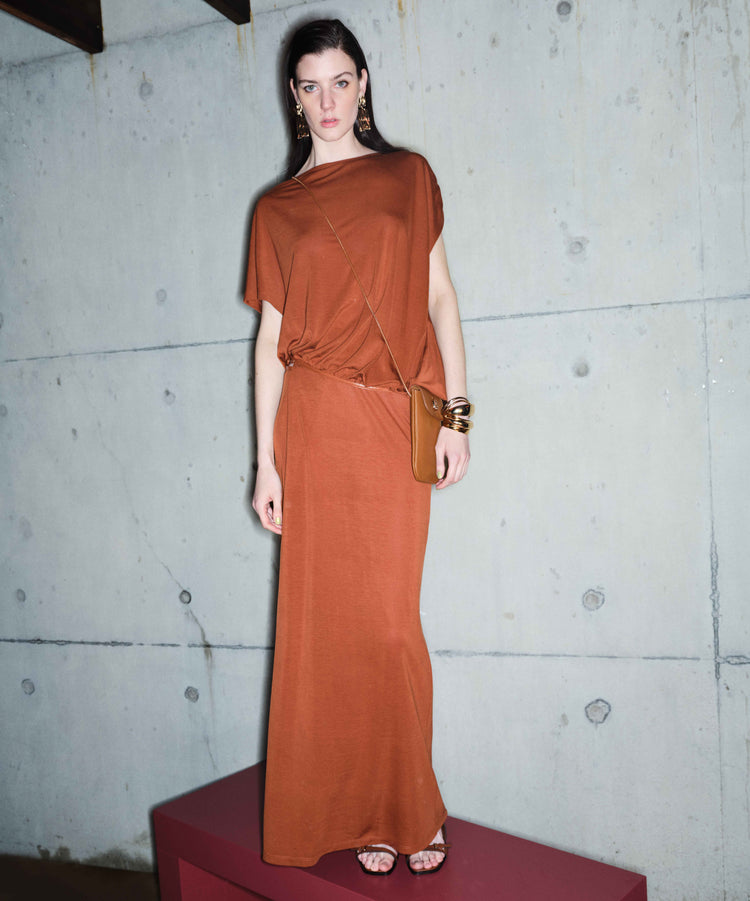  أناقة انسيابية